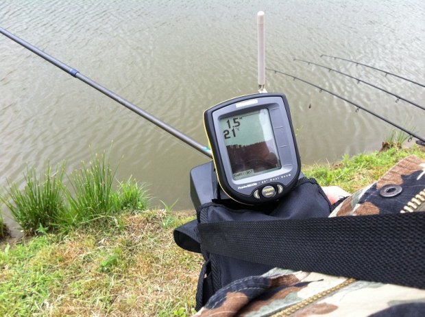Garmin or Lowrance fish finder What's Up site