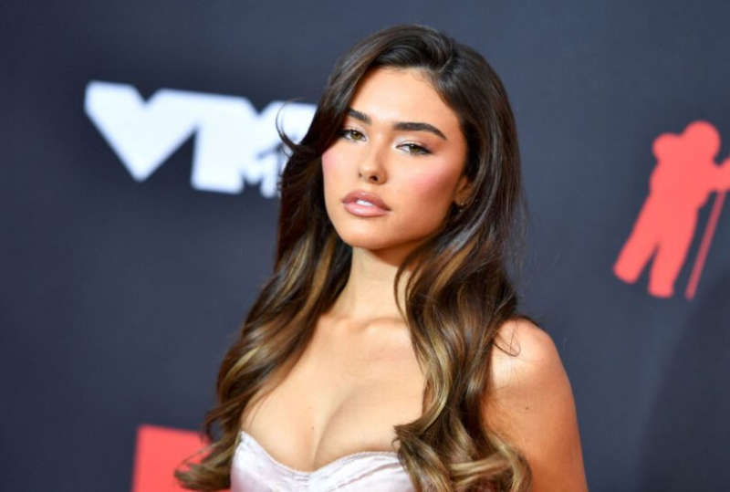Madison Beer fantastic biography What's Up site