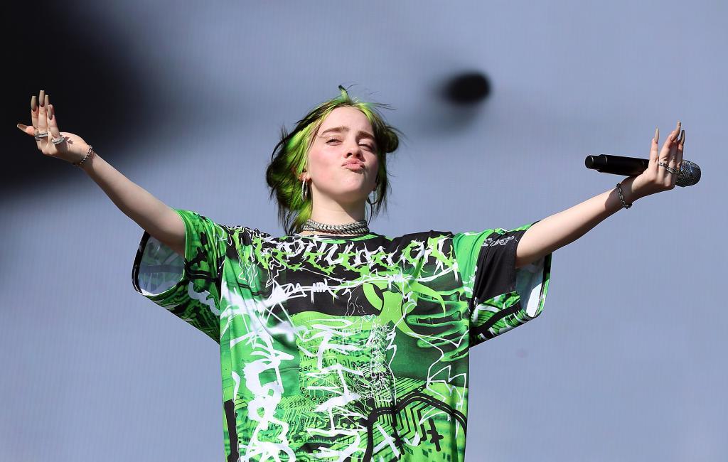 Billie Eilish and her way to success What's Up site